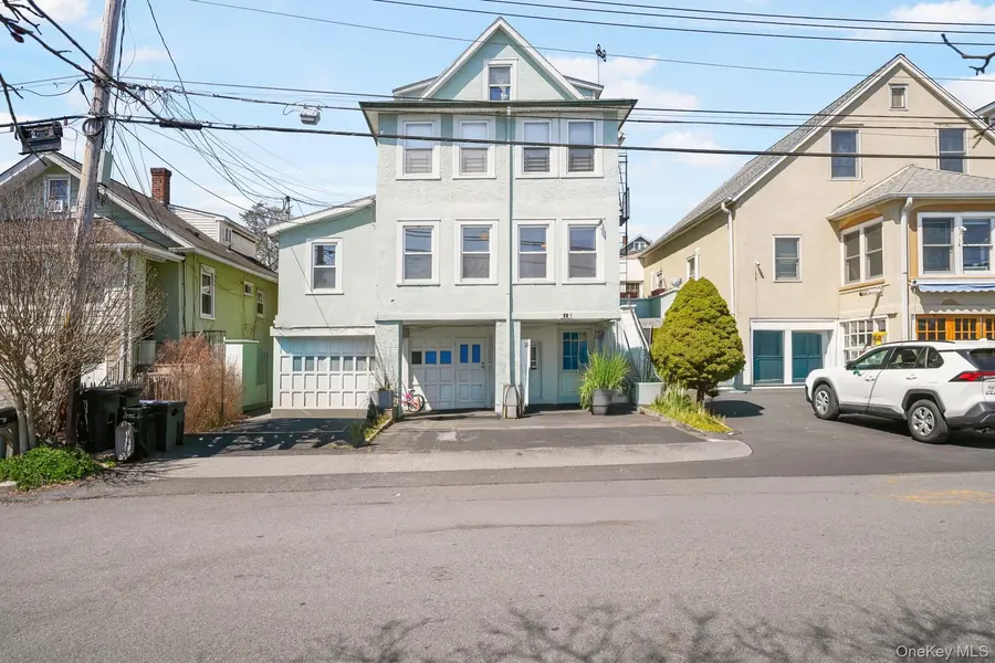 33 Hopper ST, Pleasantville, NY 10570