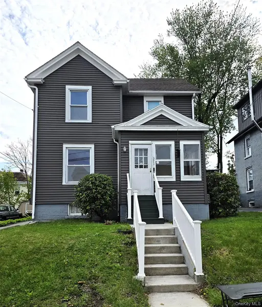 371-373 Verplanck AVE, Beacon, NY 12508