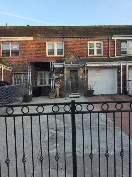 89-16 91st AVE, Woodhaven, NY 11421