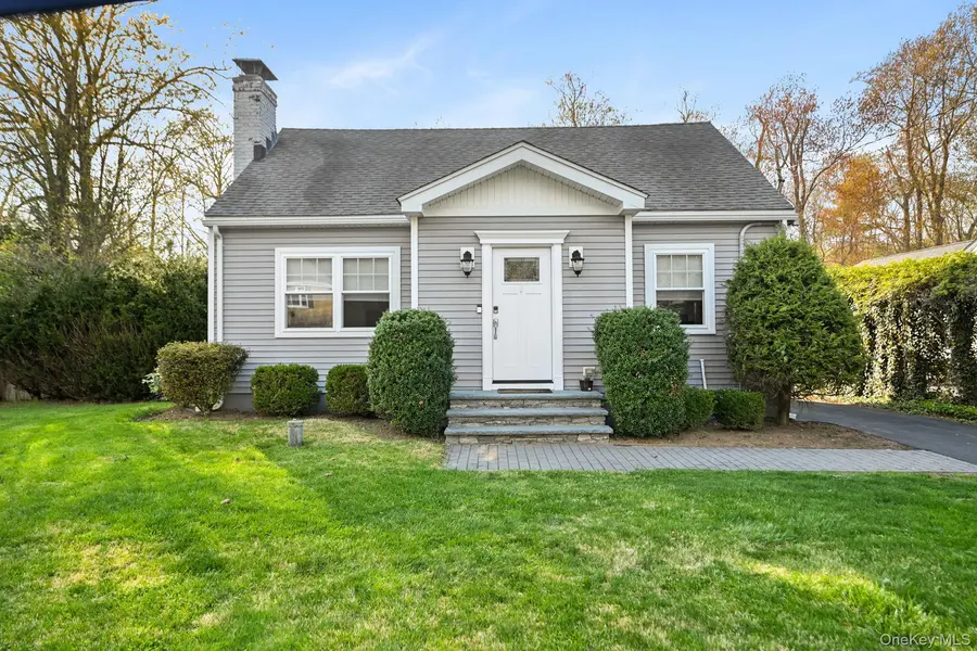 15 Maryland AVE, Armonk, NY 10504