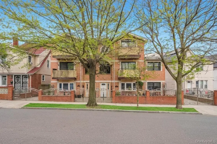 159-44 Normal RD, Jamaica Hills, NY 11432