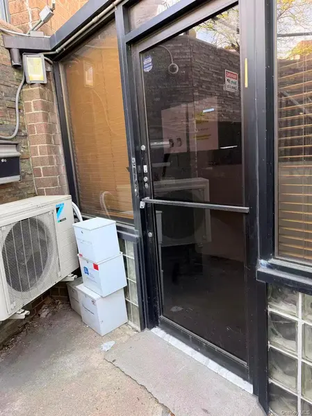 55-12 Main ST, Flushing, NY 11355