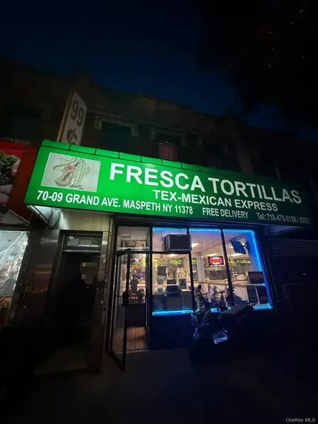 70-09 Grand AVE, Maspeth, NY 11378