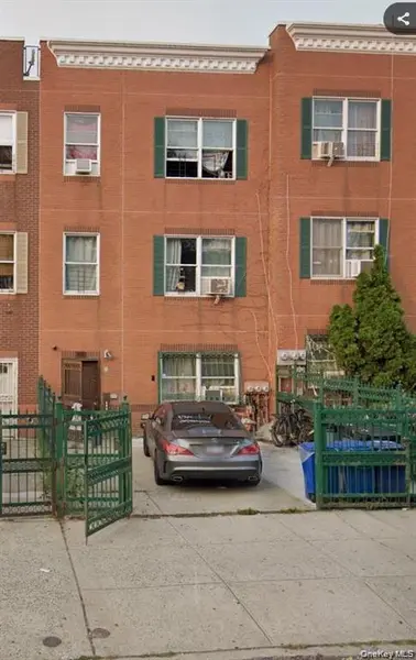436 E 141st ST, Bronx, NY 10454