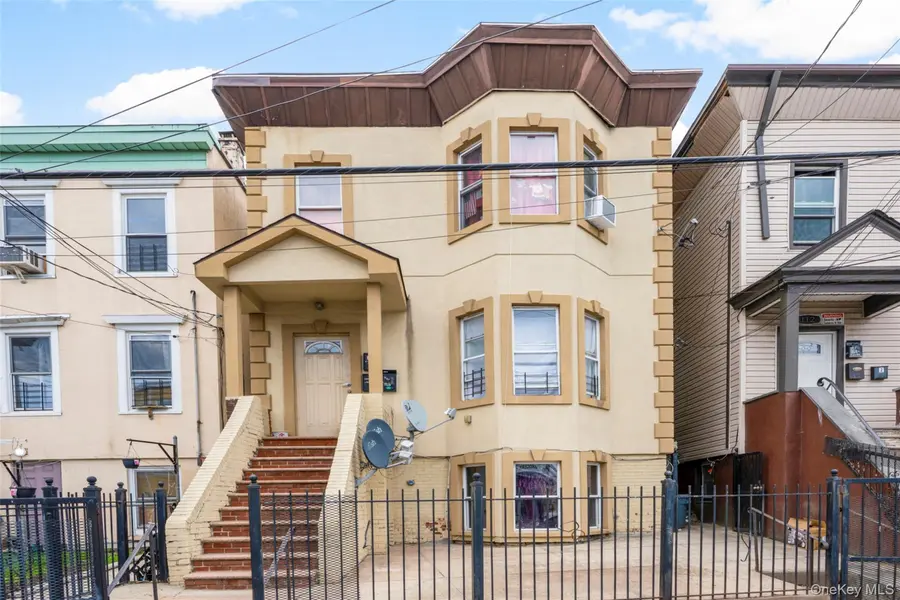 110 Beech ST, Yonkers, NY 10701