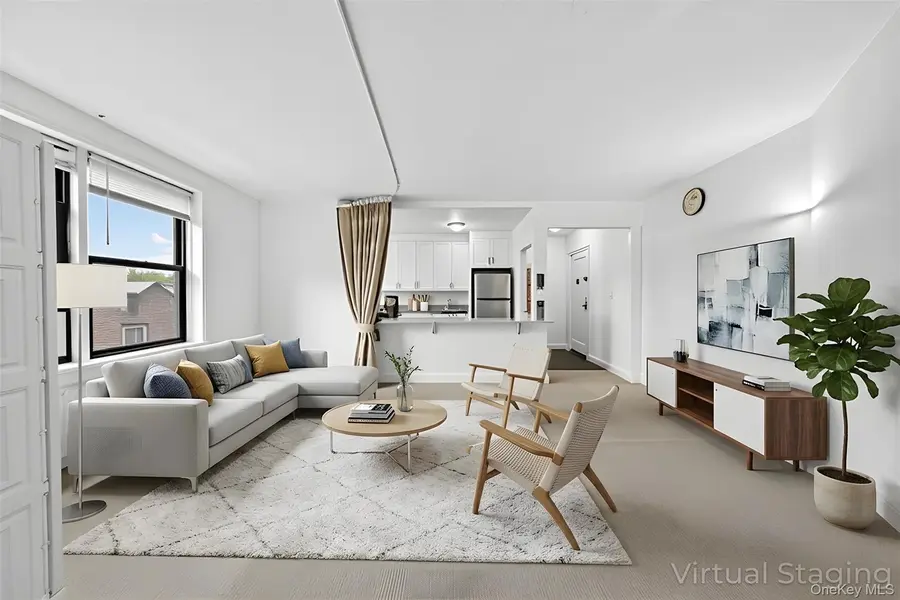 71-11 Yellowstone BLVD #4B, Forest Hills, NY 11375