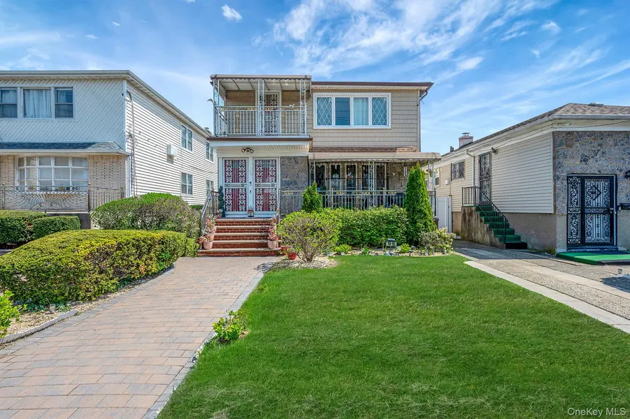 1010 Bay 25th ST, Far Rockaway, NY 11691