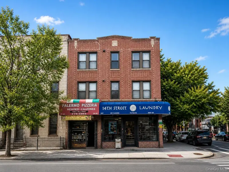 3067 14th ST, Astoria, NY 11102