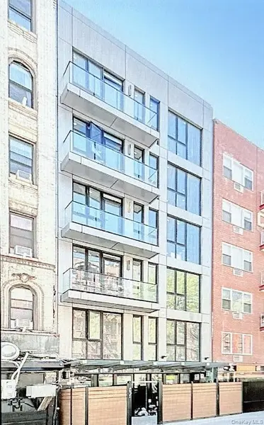 32 Rutgers ST #CF, New York (manhattan), NY 10002