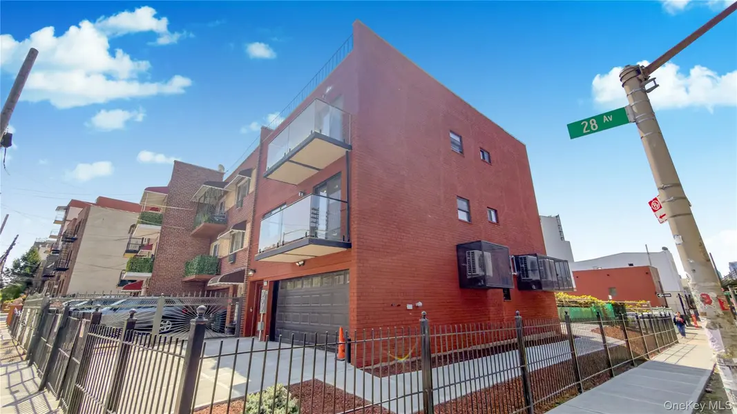 3104 28th AVE, Astoria, NY 11102