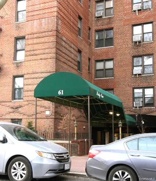 61 Oliver ST #5B, Brooklyn, NY 11209