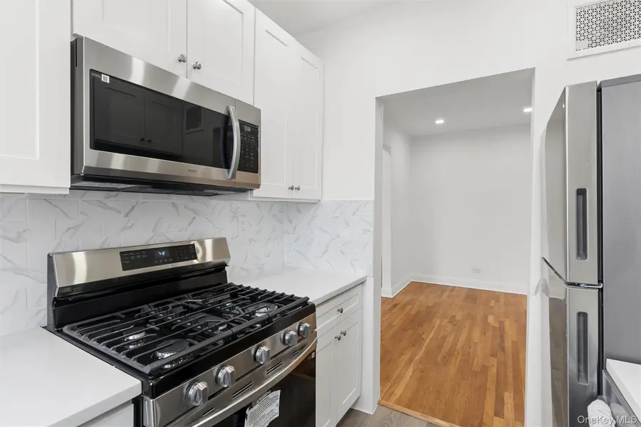 68-61 Yellowstone BLVD #705, Forest Hills, NY 11375