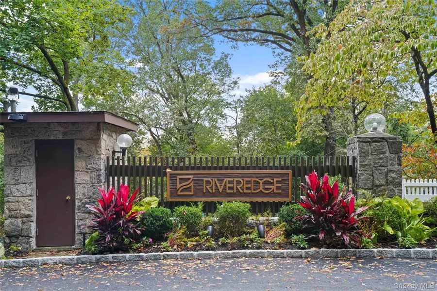 1 David LN #2A, Yonkers, NY 10701