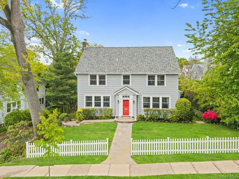 3 Vanderburgh AVE, Larchmont, NY 10538