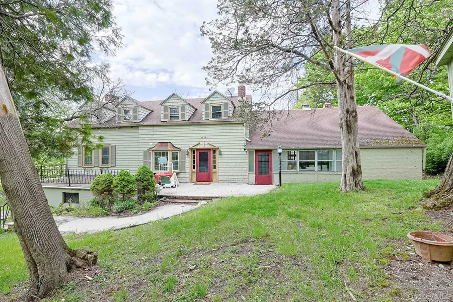 82 Lower RD, Westtown, NY 10998
