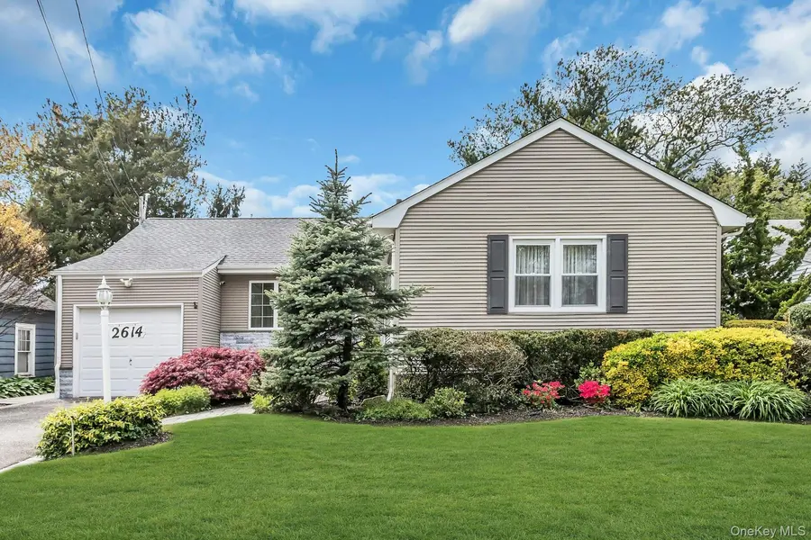 2614 Soper AVE, Baldwin, NY 11510