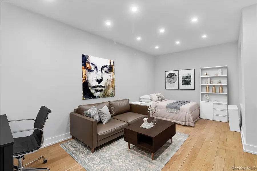 12 Crown ST #A5, Brooklyn, NY 11225