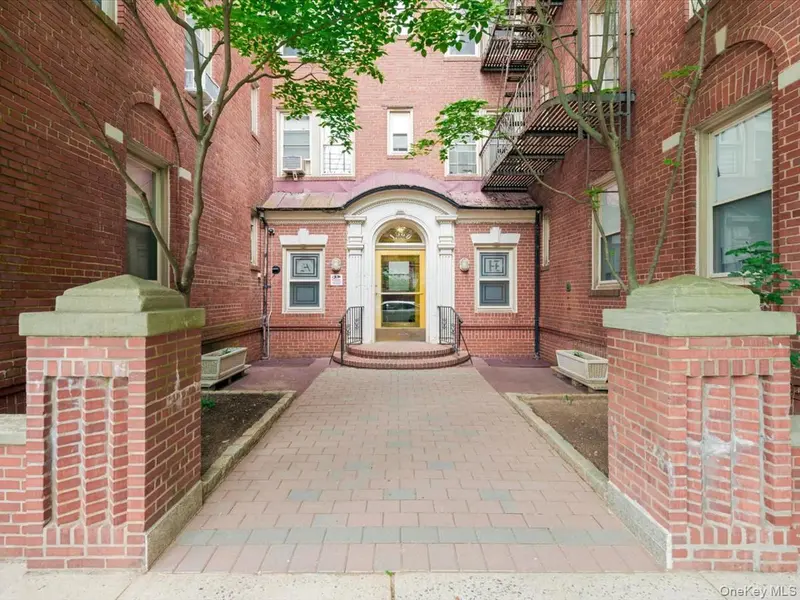 1560 E 18th #2C, Brooklyn, NY 11230