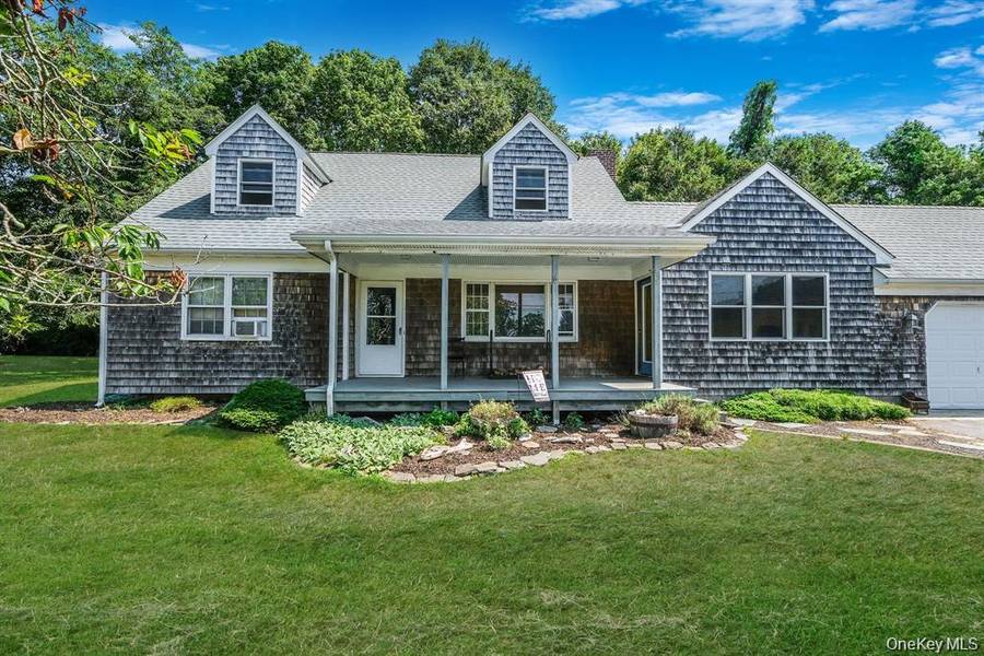 295 Willow Terrace LN, Orient, NY 11957