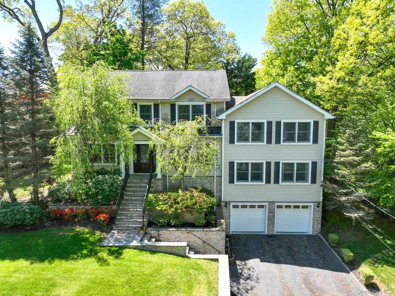 34 Glenwood RD, Harrison, NY 10528