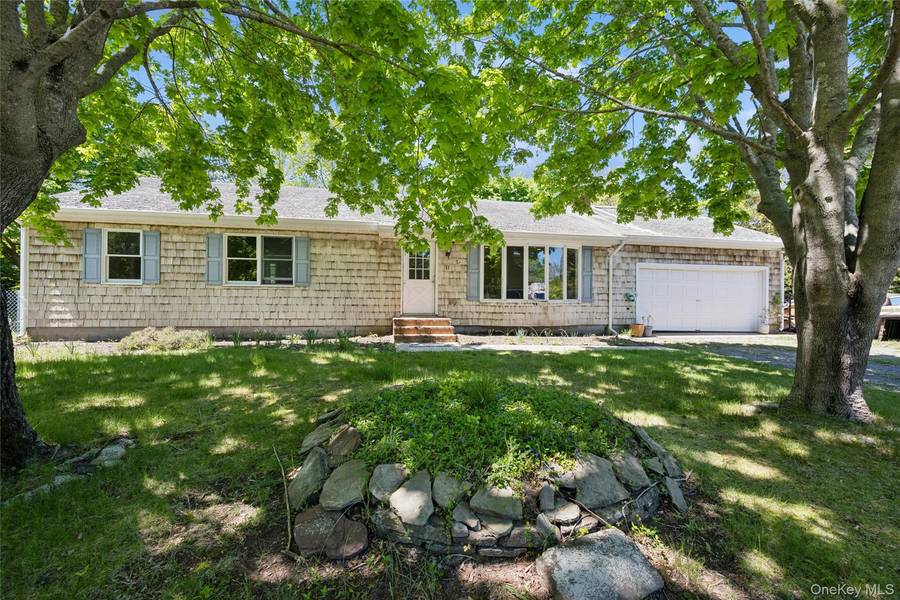 11 Columbia ST, Sag Harbor, NY 11963
