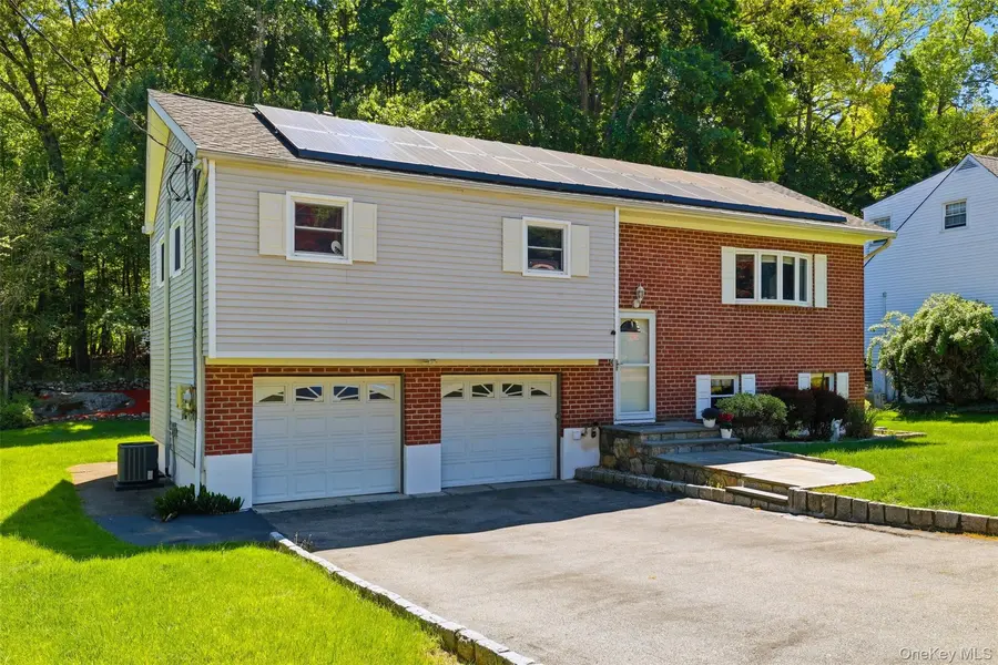 264 Buttonwood AVE, Cortlandt Manor, NY 10567