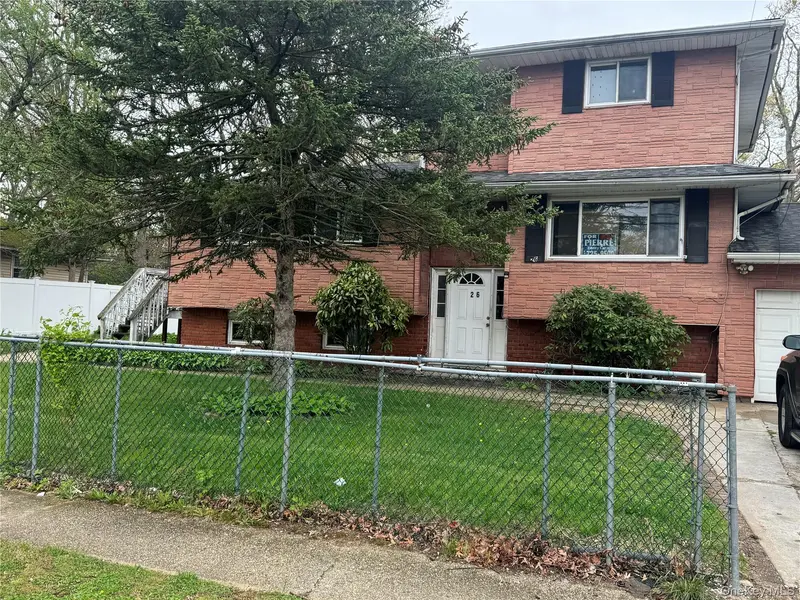 26 Jefferson ave AVE, Amityville, NY 11701