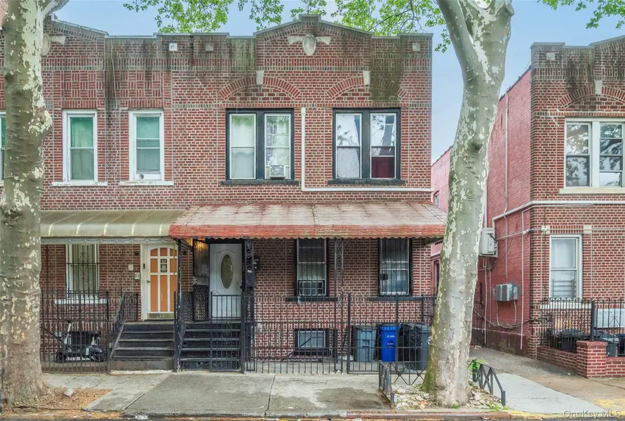 515 Hinsdale ST, Brooklyn, NY 11207