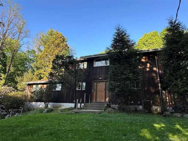 254 Hempstead RD, Spring Valley, NY 10977