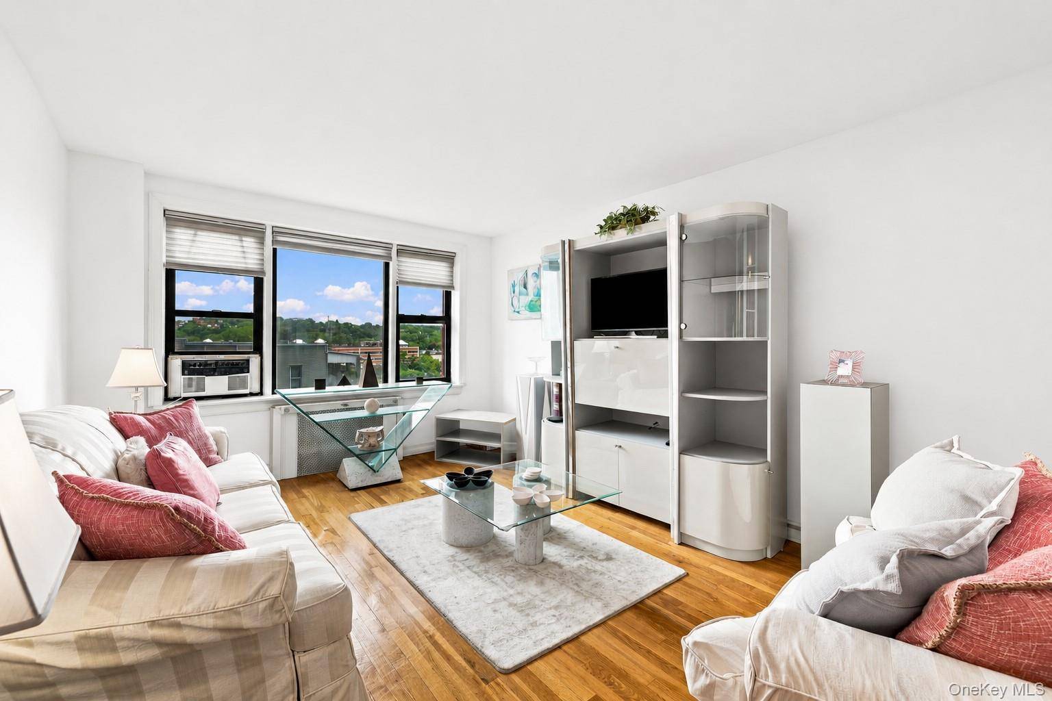 10 Franklin AVE #2A, White Plains, NY 10601