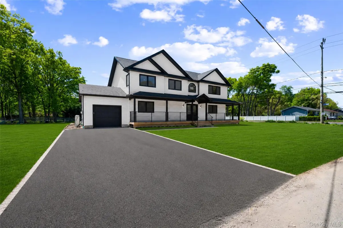 845 Islip AVE, Central Islip, NY 11722