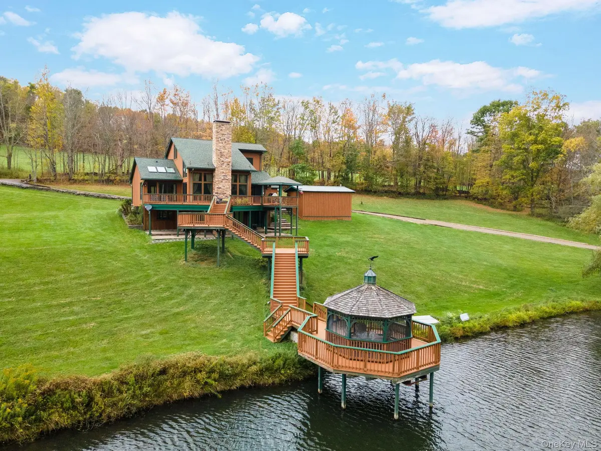 734 Post RD, Franklin, NY 13775