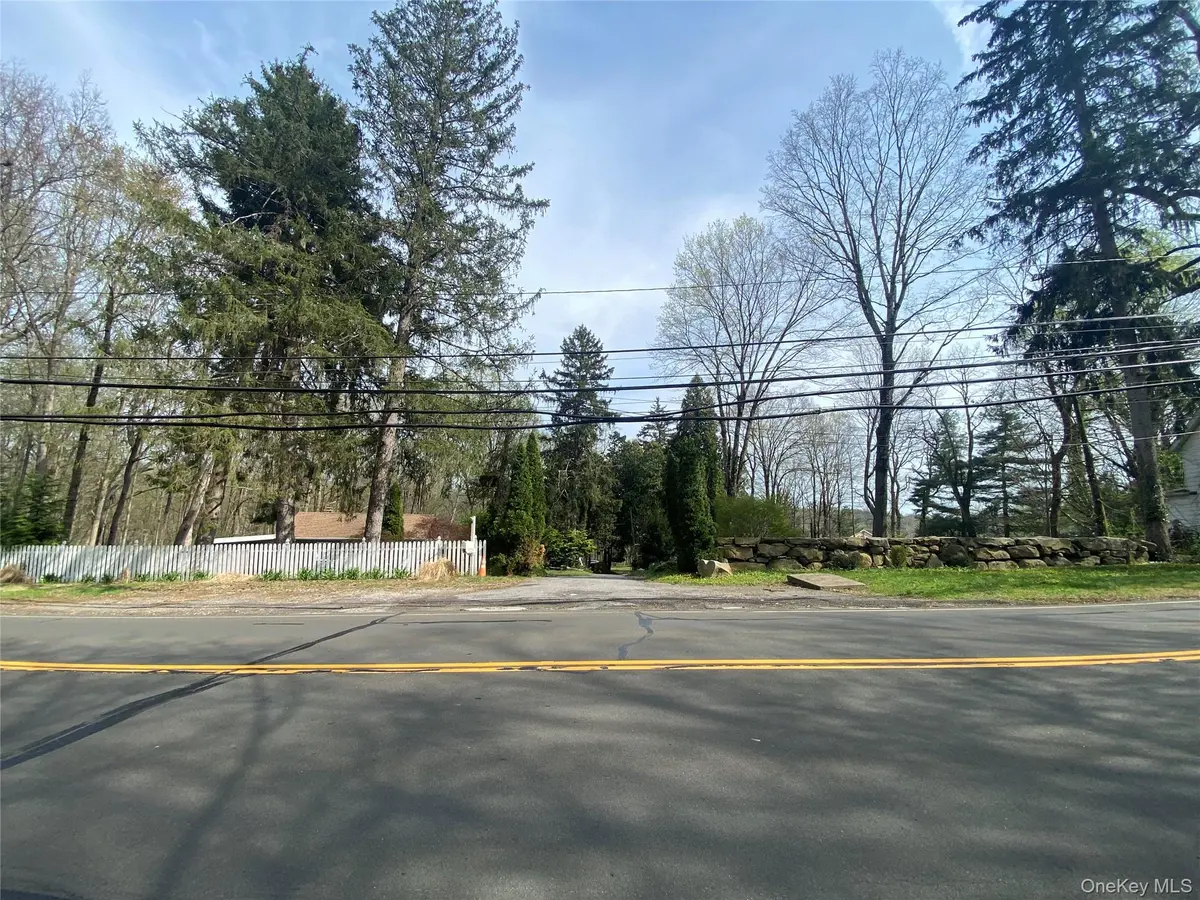 501 Lake ST, West Harrison, NY 10604
