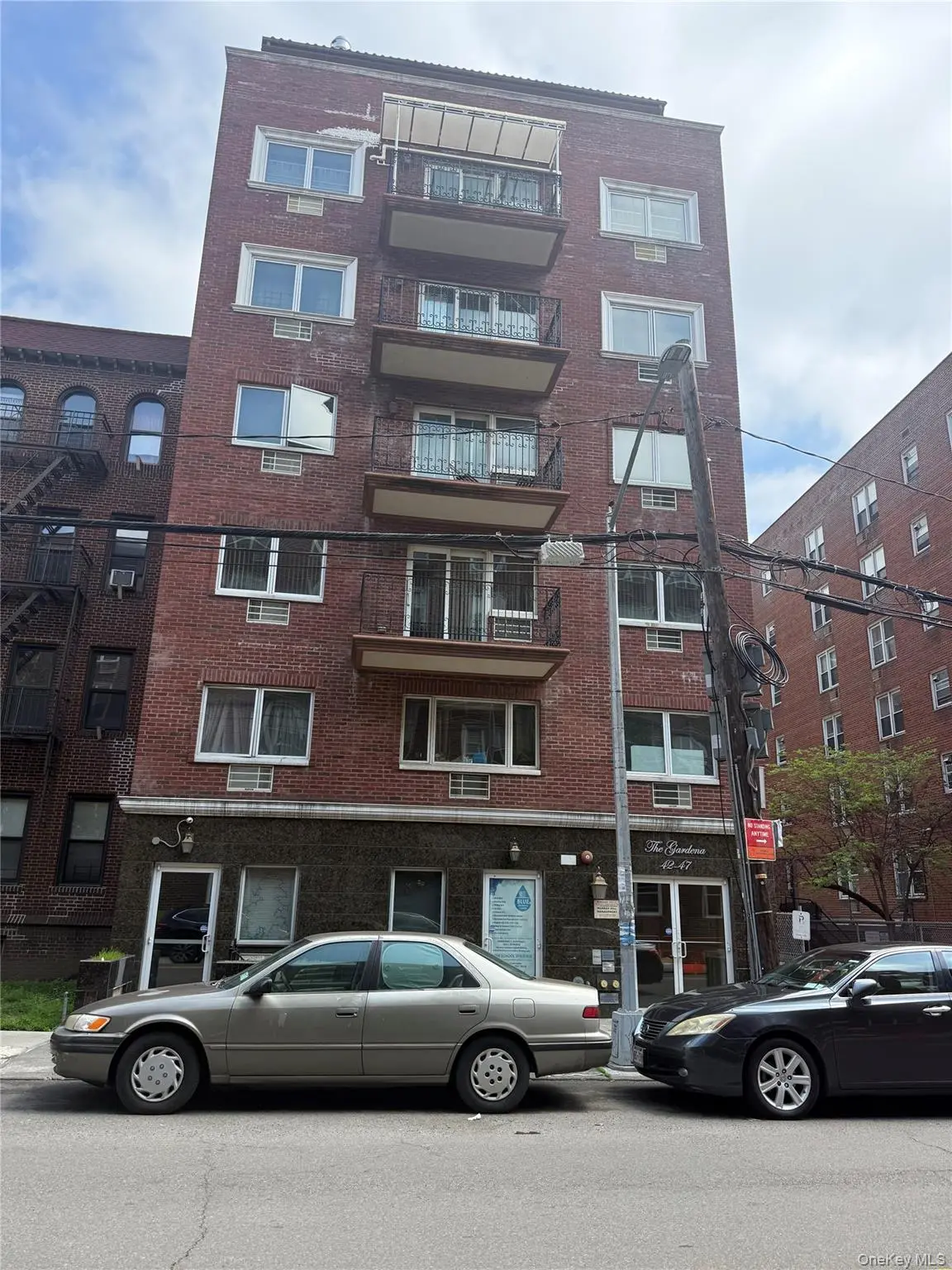 42-47 Union ST #2A, Flushing, NY 11355