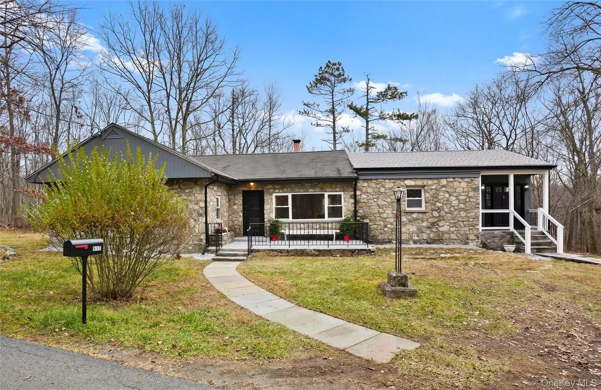 517 E Mountain RD #515-517, Cold Spring, NY 10516