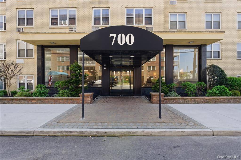 700 Shore RD #2A, Long Beach, NY 11561