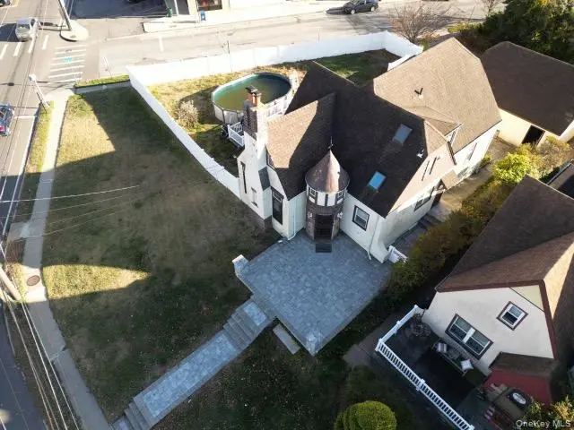 153 Main ST, East Rockaway, NY 11518