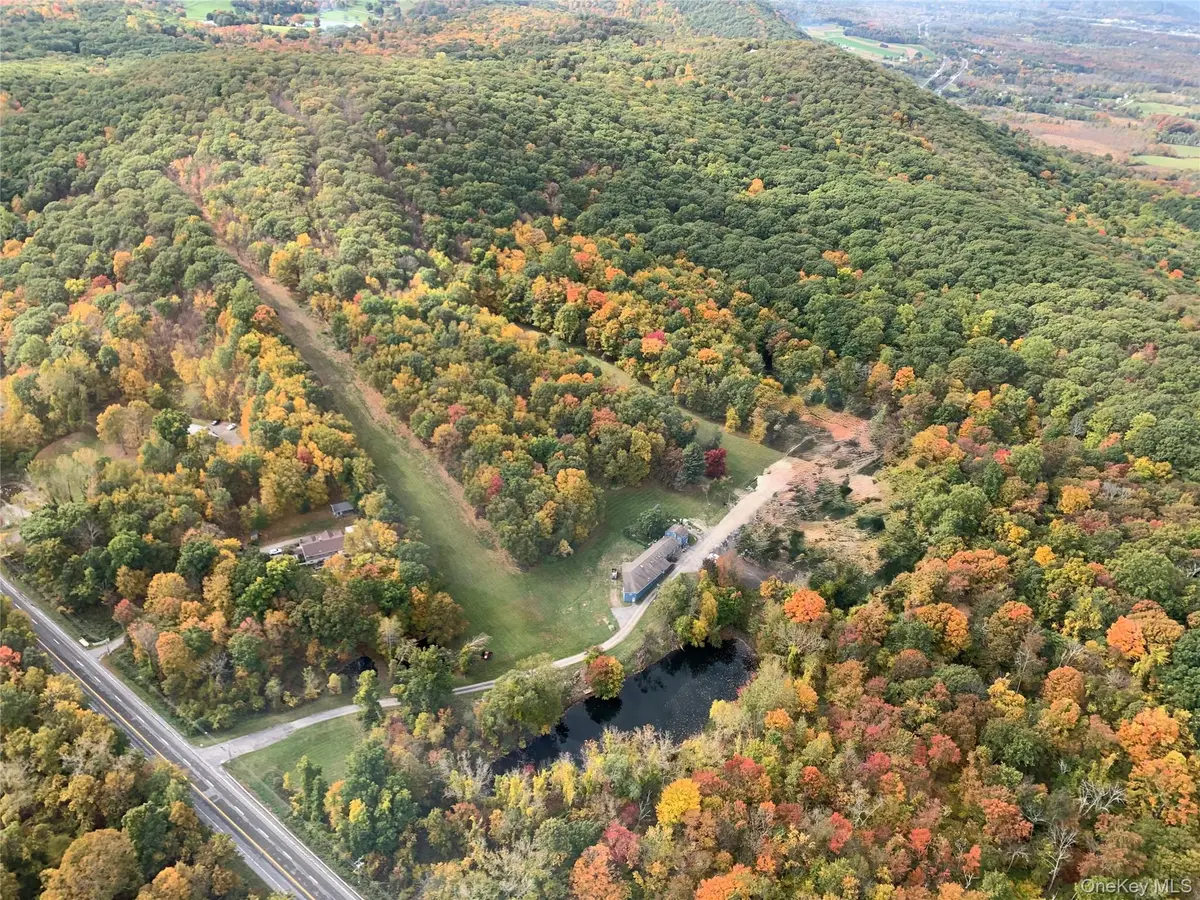 3384 Route 52, Stormville, NY 12582