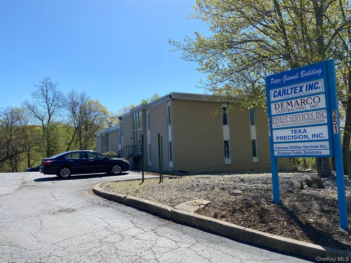 251 Mountainview AVE #7, Nyack, NY 10960