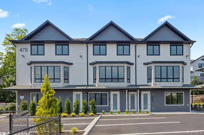 478 W Central AVE #203, Monsey, NY 10977