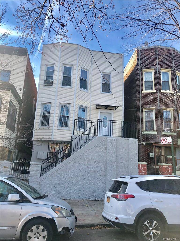 1823 Amethyst ST, Bronx, NY 10462