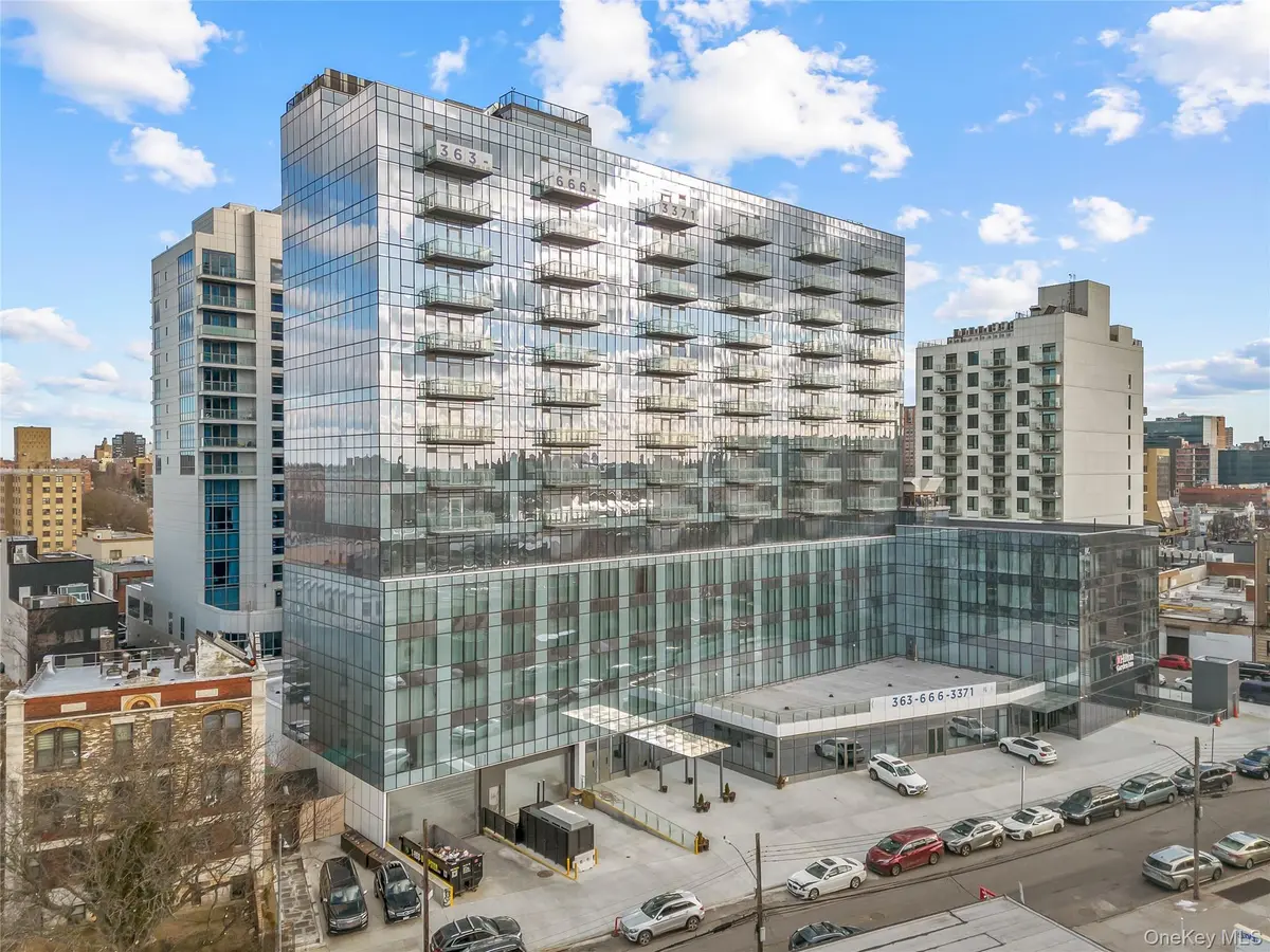 33-71 Prince ST #6A, Flushing, NY 11354