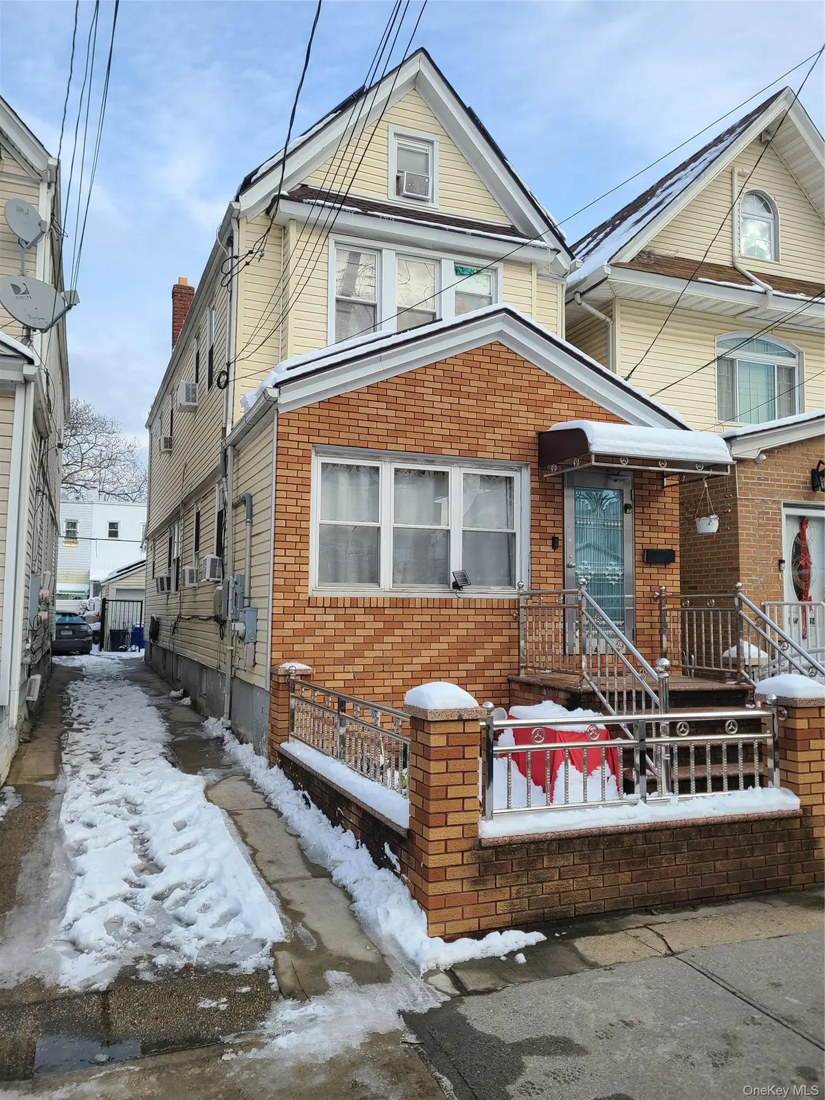 10451 115th ST, Richmond Hill S., NY 11419