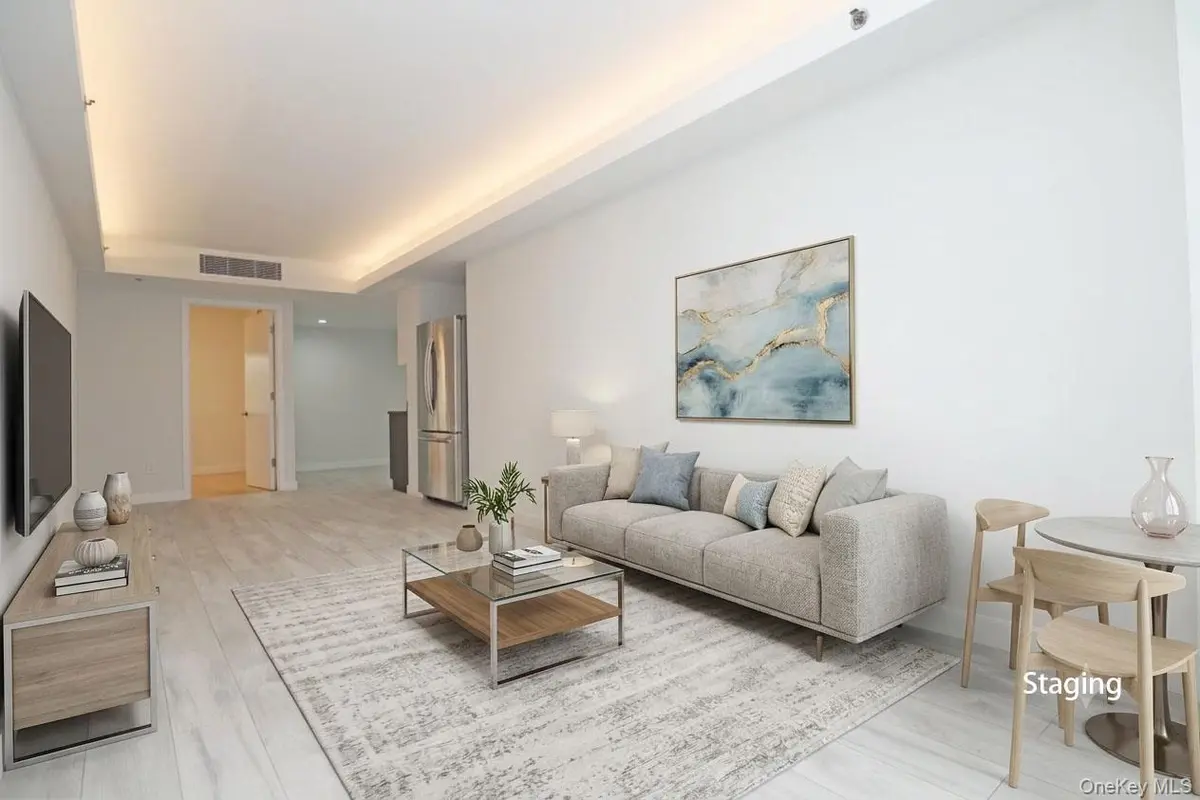 15815 Union TPKE #3F, Fresh Meadows, NY 11366