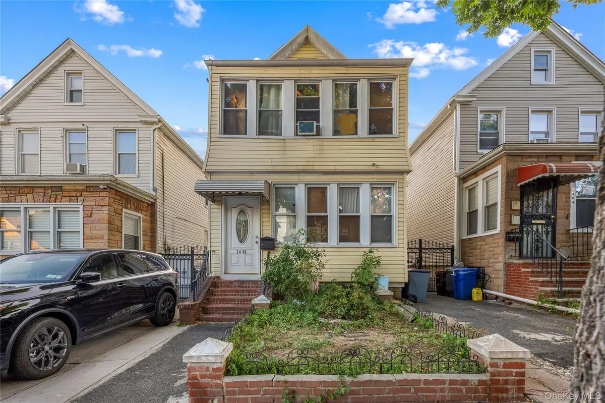 54-08 92nd ST, Elmhurst, NY 11373