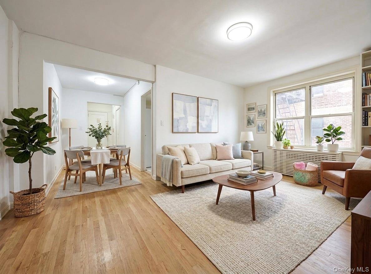 44-10 Macnish #1G, Elmhurst, NY 11373