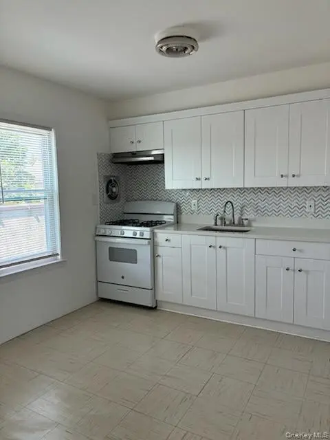 2235 Jericho TPKE #Apt 2, Garden City Park, NY 11040