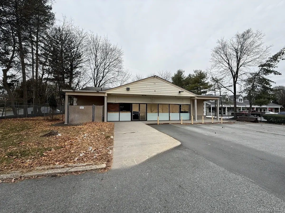 75 N Central HWY, Garnerville, NY 10923