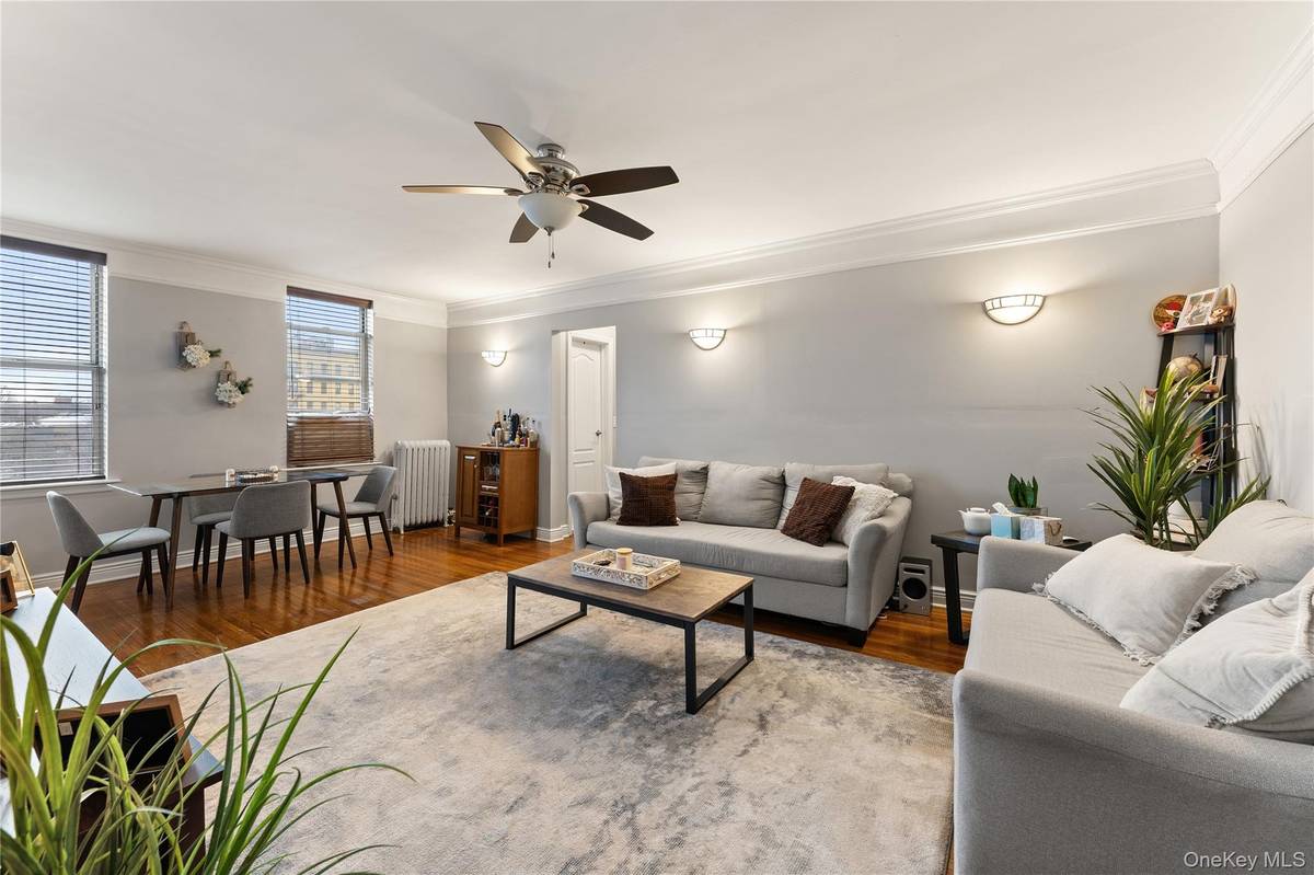 472 Gramatan AVE #Bldg 6, Unit BB4, Mount Vernon, NY 10552