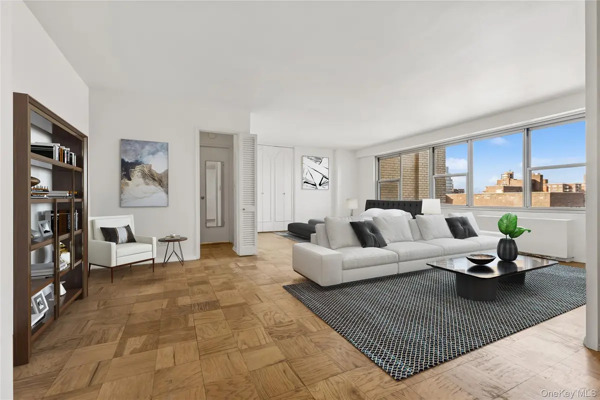 110-11 Queens BLVD #8D, Forest Hills, NY 11375